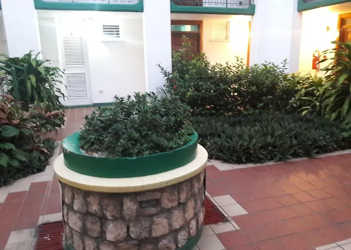 Cool's 1 Bedroom & Garden View Apartamento Ocho Ríos